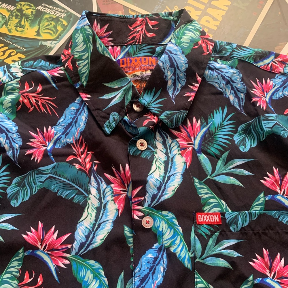 DIXXON SHORT SLEEVE PARTY SHIRT